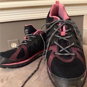 Ryka Sneakers in Great Black and Pink Trim!
